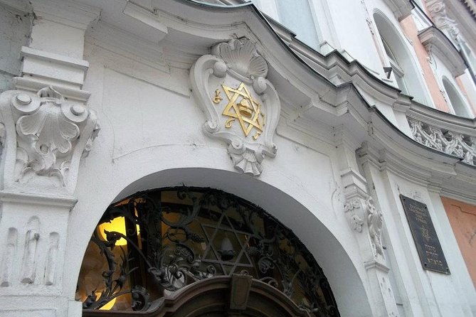 prague-jewish-quarter-private-half-day-walking-tour-2