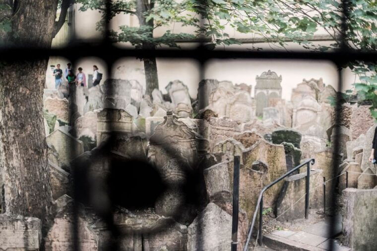 prague-jewish-quarter-ticket-with-optional-audio-guide