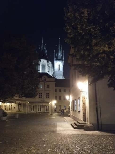 Prague legends: Jewish and Christian culture - Key Points
