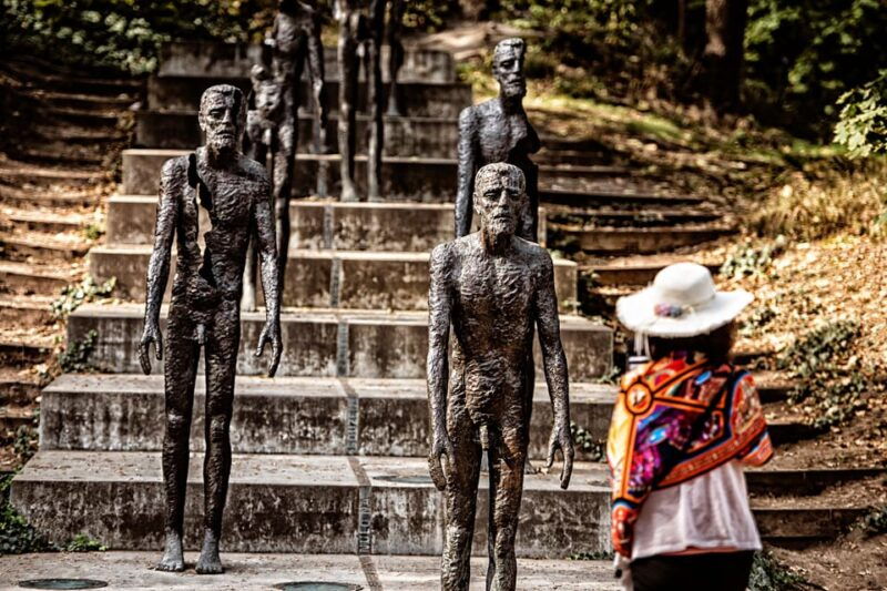 prague-modern-architecture-and-design-guided-tour