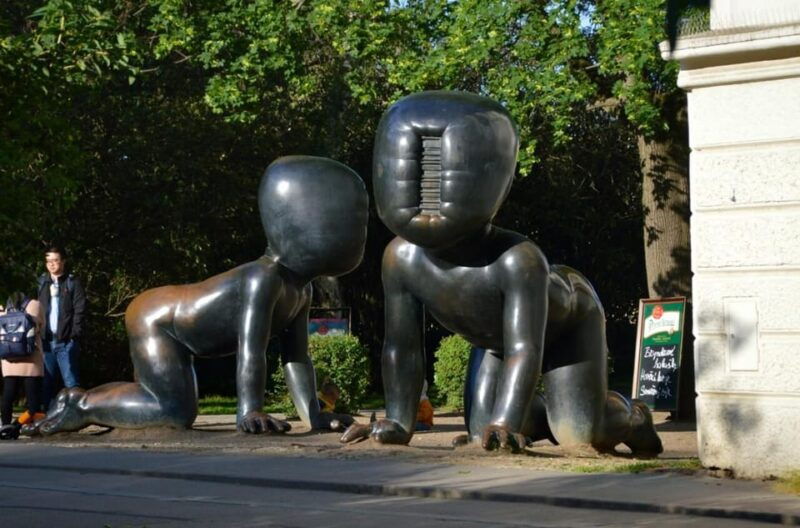 prague-modern-architecture-and-design-guided-tour