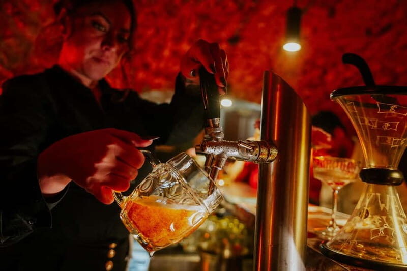 Prague: Monday Stand-Up Comedy in English - Value and Practicalities: Is It Worth the Price?