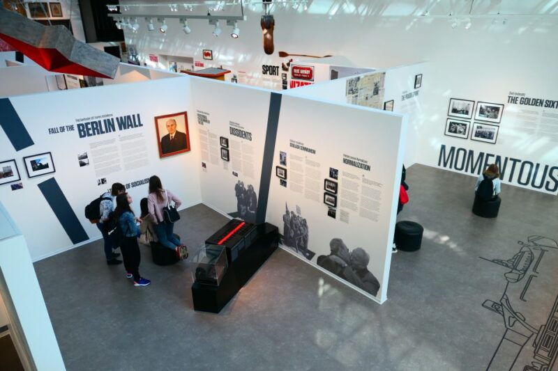 prague-museum-of-communism-entrance-ticket