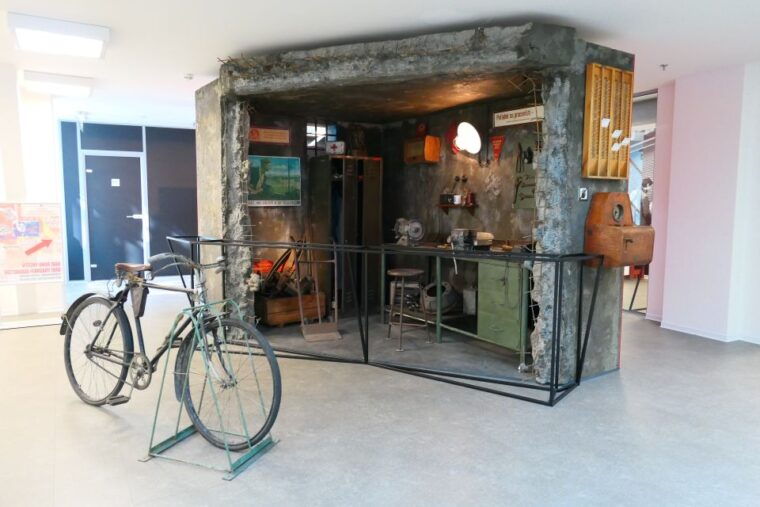 prague-museum-of-communism-entrance-ticket