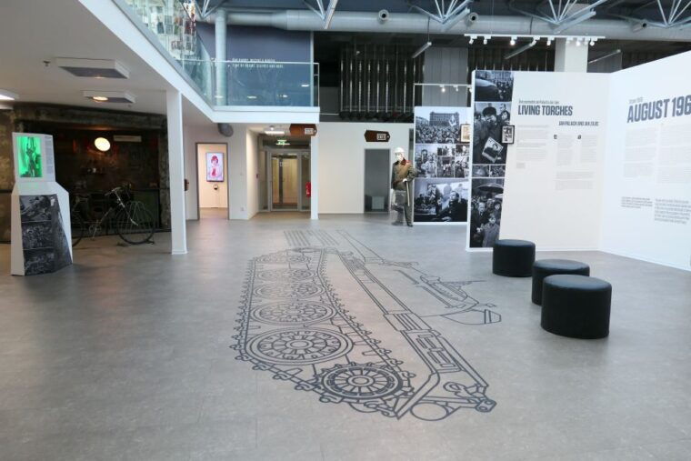 prague-museum-of-communism-entrance-ticket