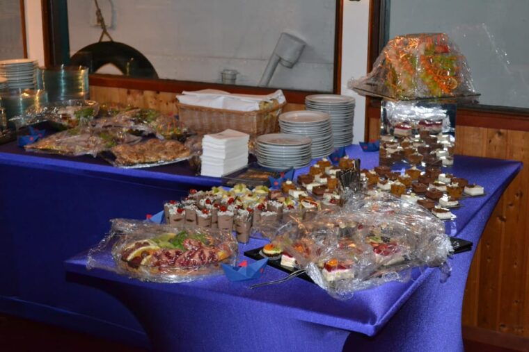 prague-new-years-eve-cruise-through-midnight