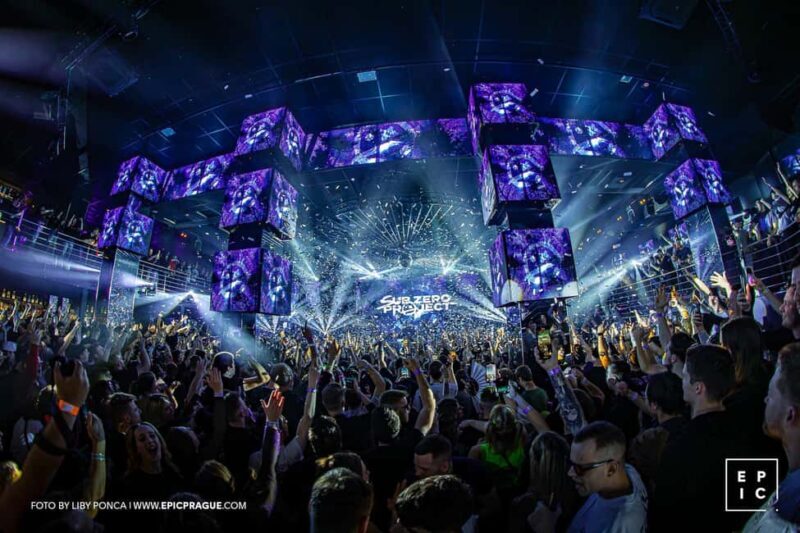 Prague: New Year's VIP Boat Party + EPIC Club - The Experience: What to Expect from Start to Finish