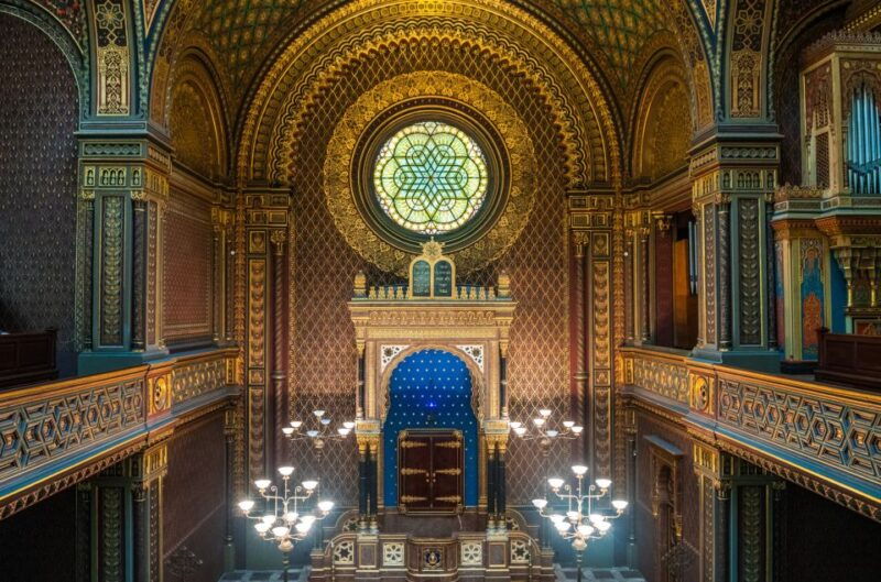 prague-old-jewish-quarter-and-spanish-synagogue-private-tour-2