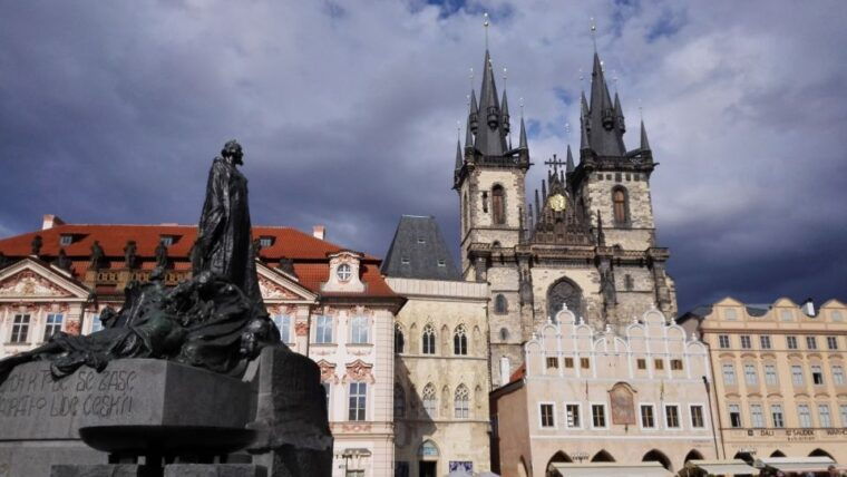 prague-old-town-and-classical-concert-tour