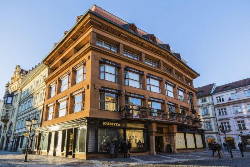 prague-old-town-and-jewish-quarter-2-hour-walking-tour