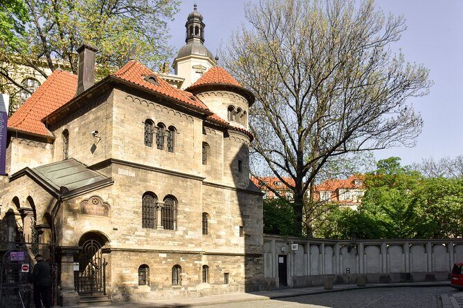 Prague Old Town and Jewish Quarter 90 minutes Guided Tour - What to Expect from the Tour