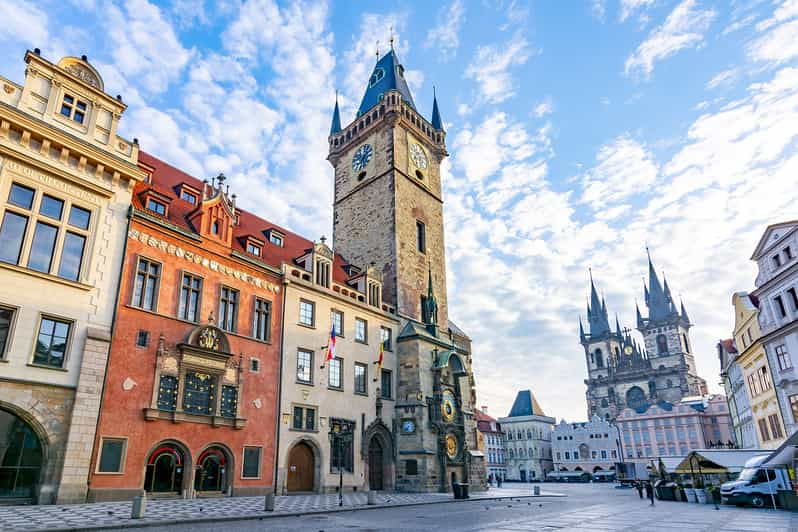 prague-old-town-guided-walking-tour-and-city-boat-ride