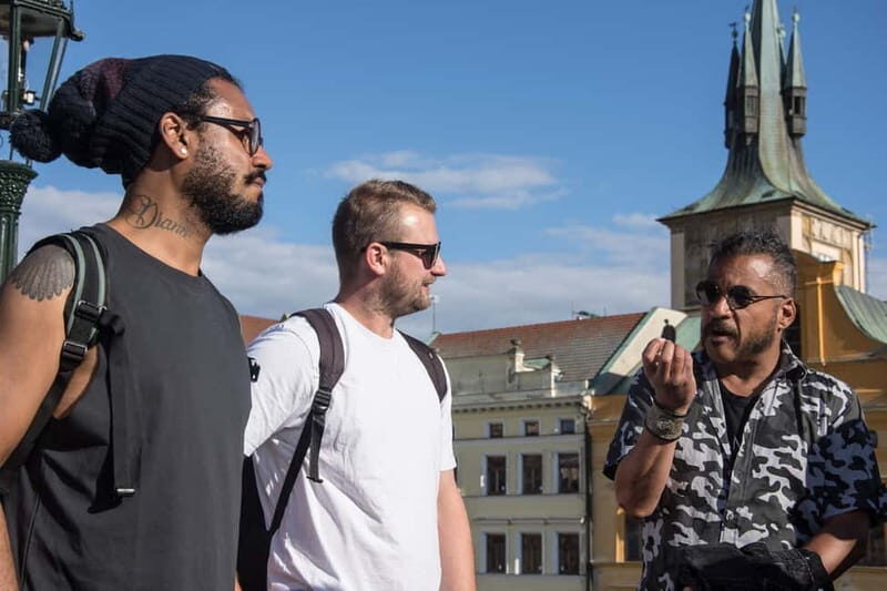 Prague: Old Town, Prague Castle & River Cruise Day Tour - Who Is This Tour Best For?