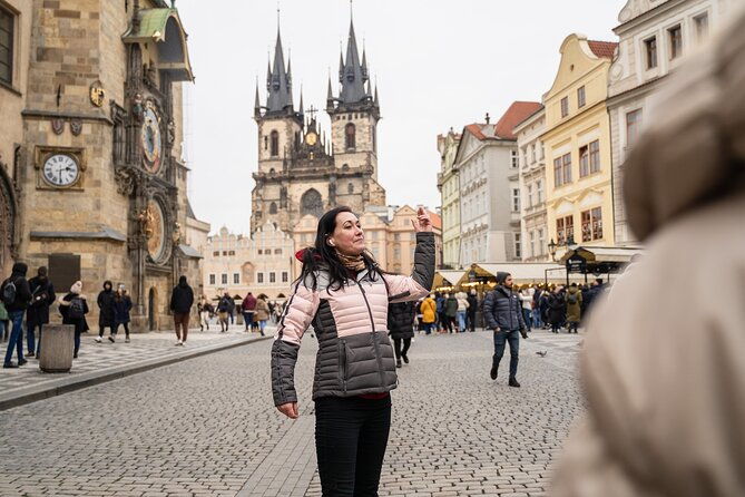 prague-old-town-private-walking-tour-with-hotel-pickup-en-or-de