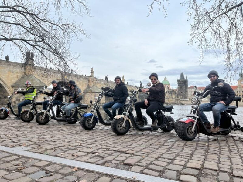 prague-panoramic-viewpoints-guided-electric-tricycle-tour