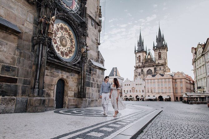 prague-photo-walk-tour-family-couple-solo-2