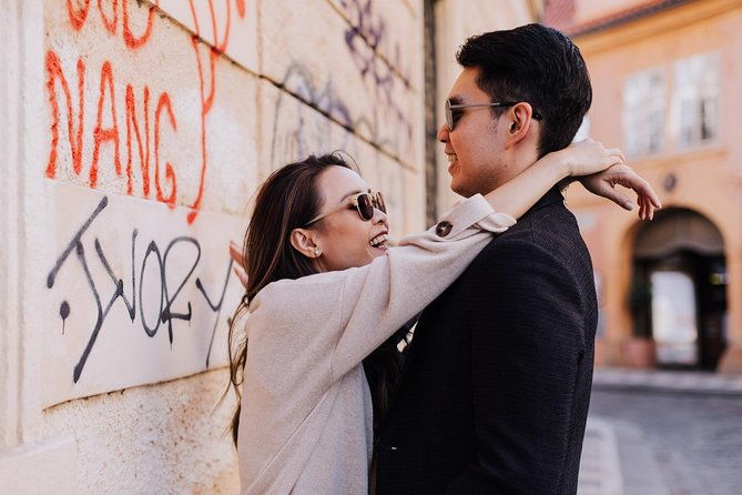 prague-photo-walk-tour-family-couple-solo-2