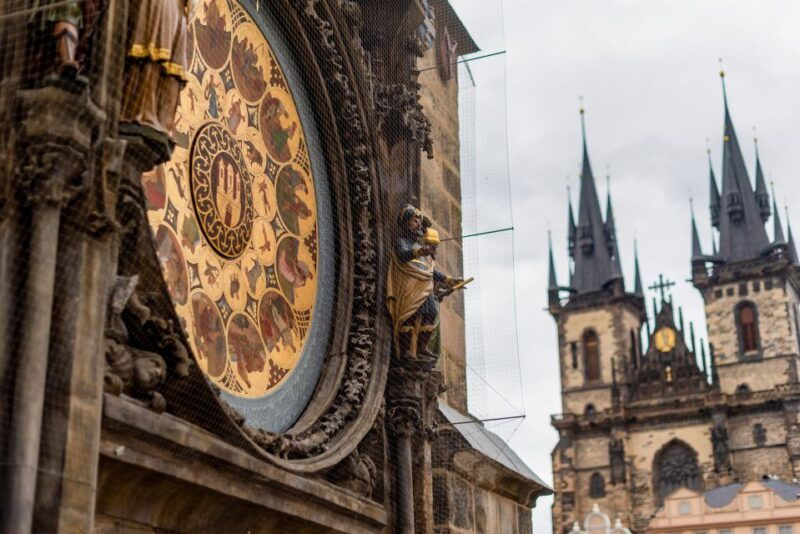 prague-prague-castle-jewish-quarter-clock-tower-admission