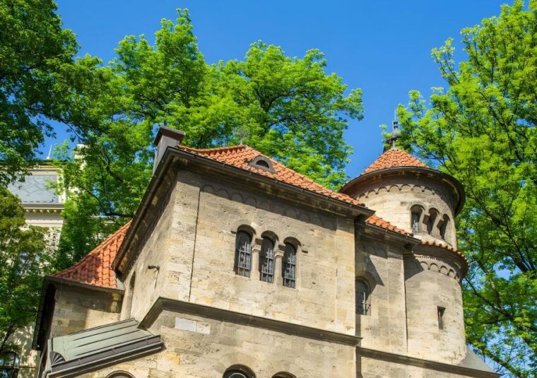prague-prague-synagogues-the-jewish-cemetery-guided-tour