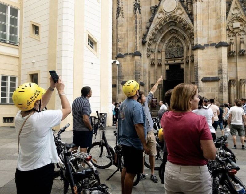 prague-private-alternative-and-historical-e-bike-tour