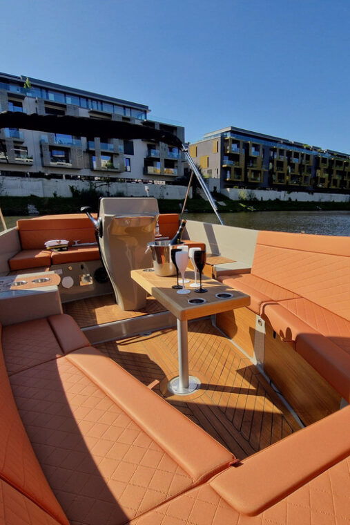 prague-private-boat-tour-2-hours-2