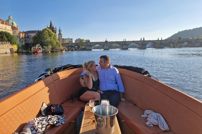 prague-private-boat-tour