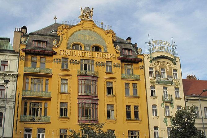 prague-private-cubism-and-art-nouveau-walking-tour