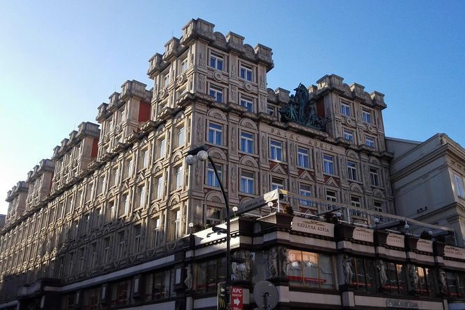 prague-private-cubism-and-art-nouveau-walking-tour