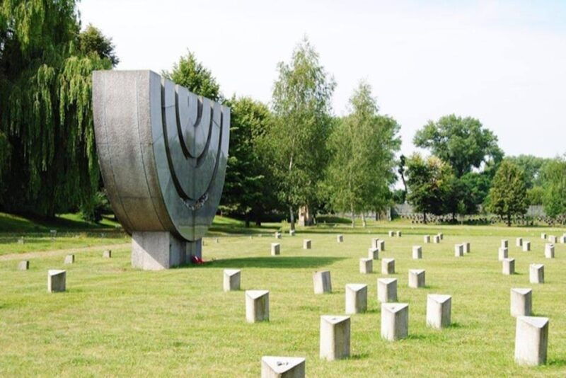 prague-private-day-tour-of-terezin-concentration-camp
