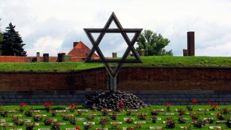 prague-private-day-tour-of-terezin-concentration-camp