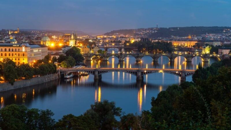 prague-private-night-tour-with-local