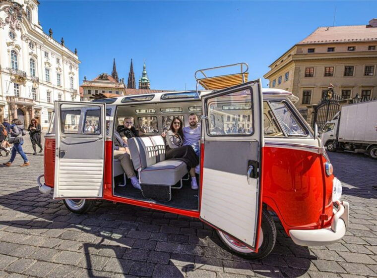 prague-private-sightseeing-tour-in-original-vw-samba-bus