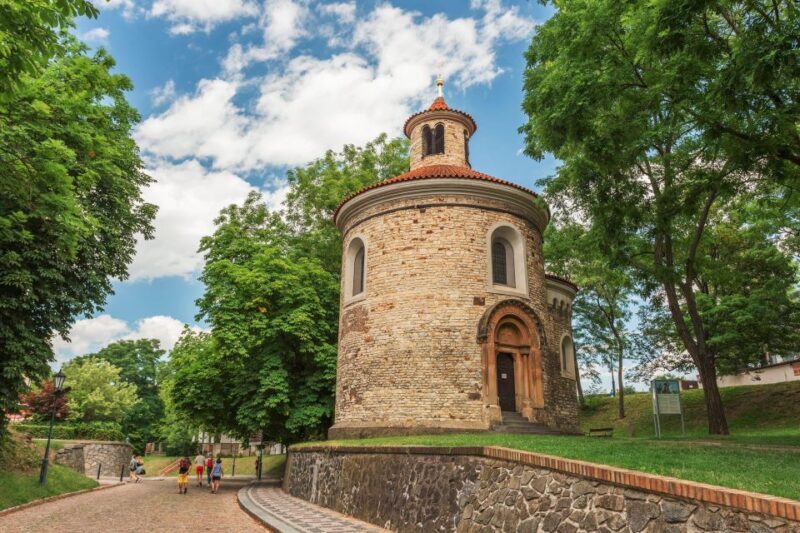 Prague: Private tour to the historic fortress of Vyehrad - The Sum Up