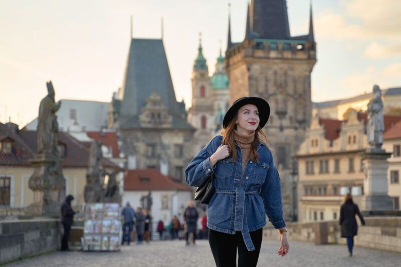 prague-professional-photoshoot-at-charles-bridge