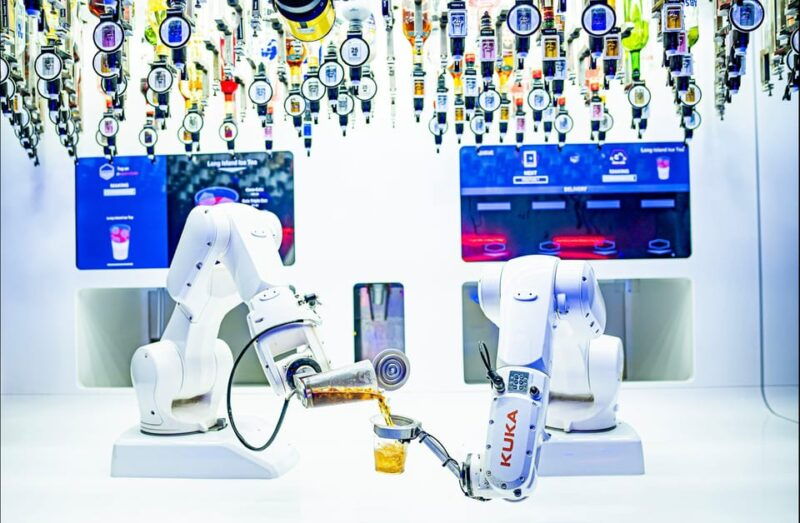 prague-robotic-bar-entry-with-a-drink-included