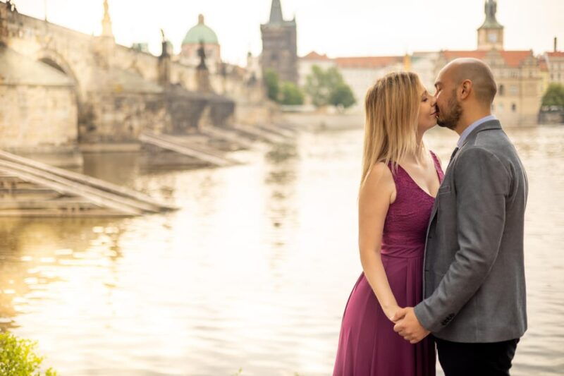 prague-sunrise-photoshoot-walking-tour