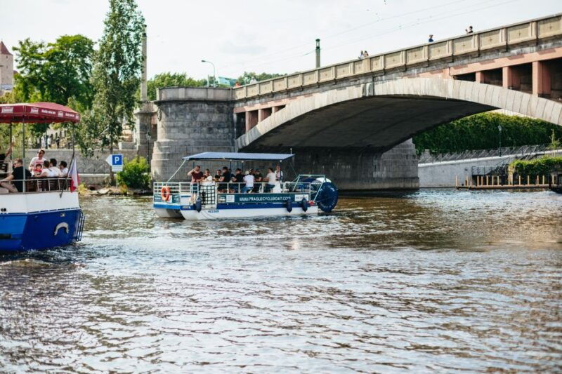 prague-swimming-beer-bike-on-a-cycle-boat