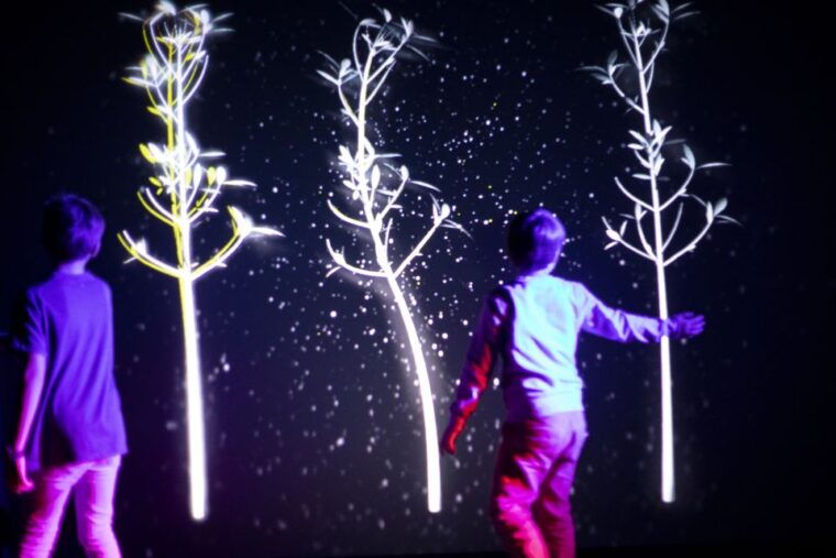 prague-ticket-to-audiovisual-light-art-at-lumia-gallery