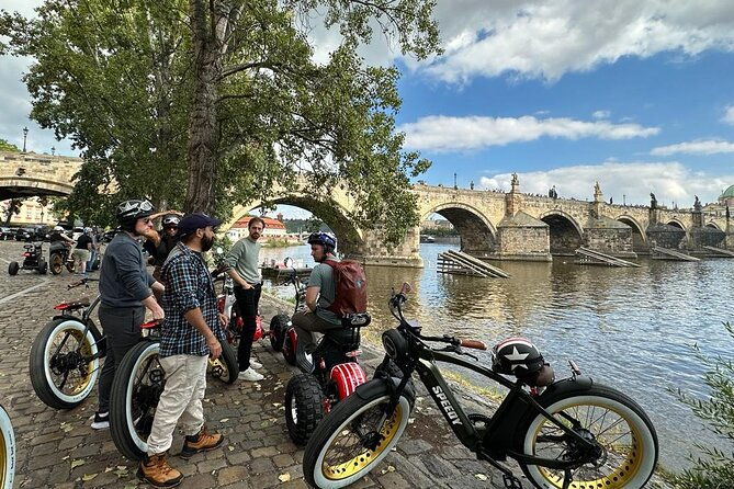 prague-trike-e-bike-combo-tour