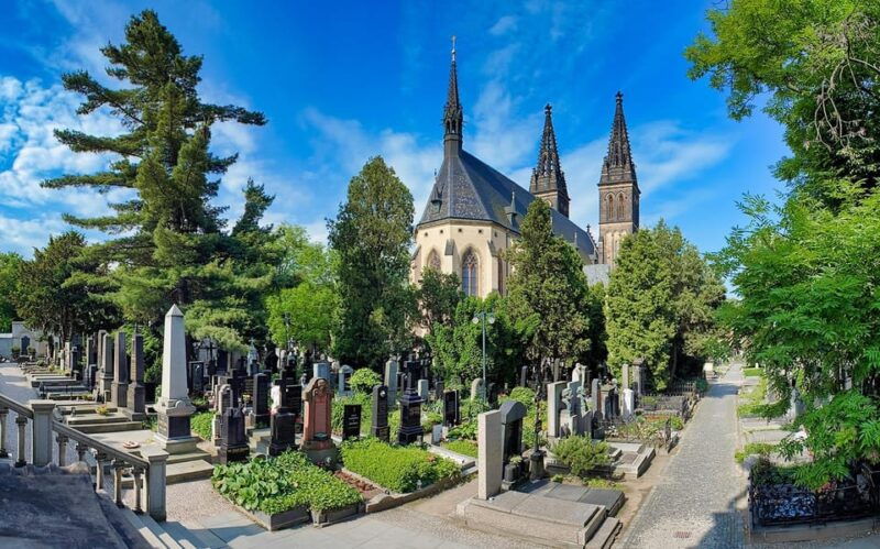 prague-vysehrad-castle-and-riverside-e-bike-tour