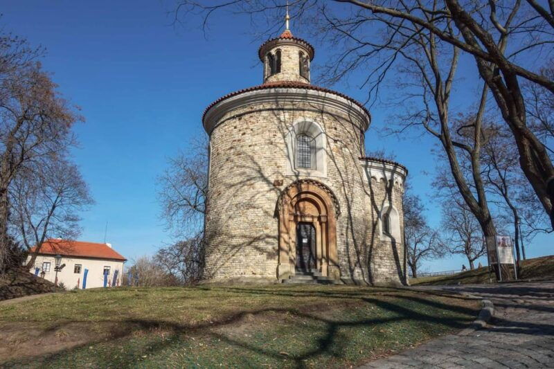 prague-vysehrad-castle-and-riverside-e-bike-tour