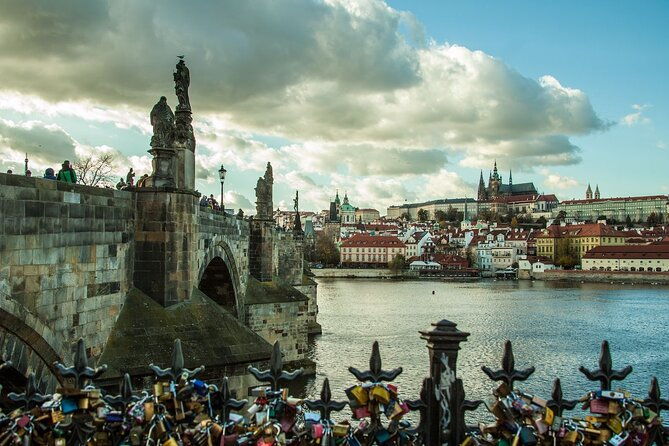 prague-walking-tour-in-german-old-town-and-prague-castle