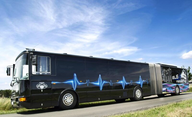 prague-xxxl-party-bus-ride