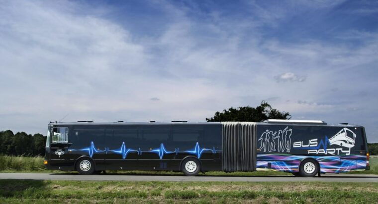 prague-xxxl-party-bus-ride