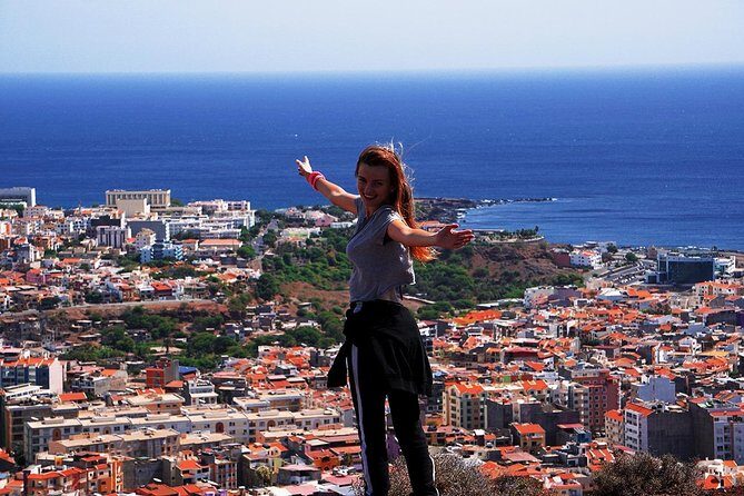 Praia: Guided Historic Walking Tour & Lunch with Locals - An In-Depth Look at the Tour