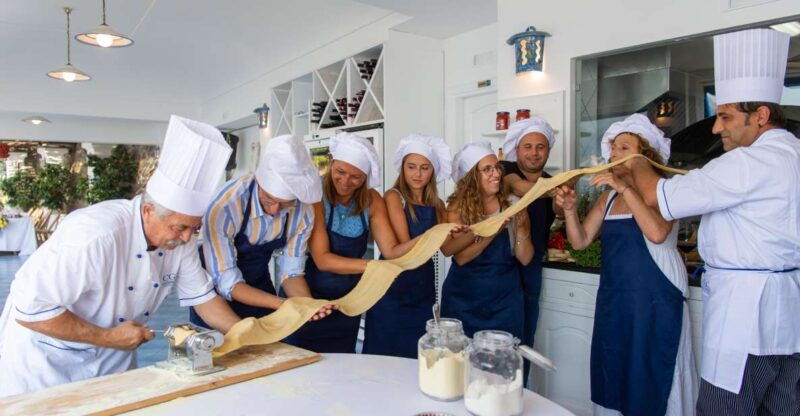praiano-cooking-class-with-dinner-overlooking-the-sea