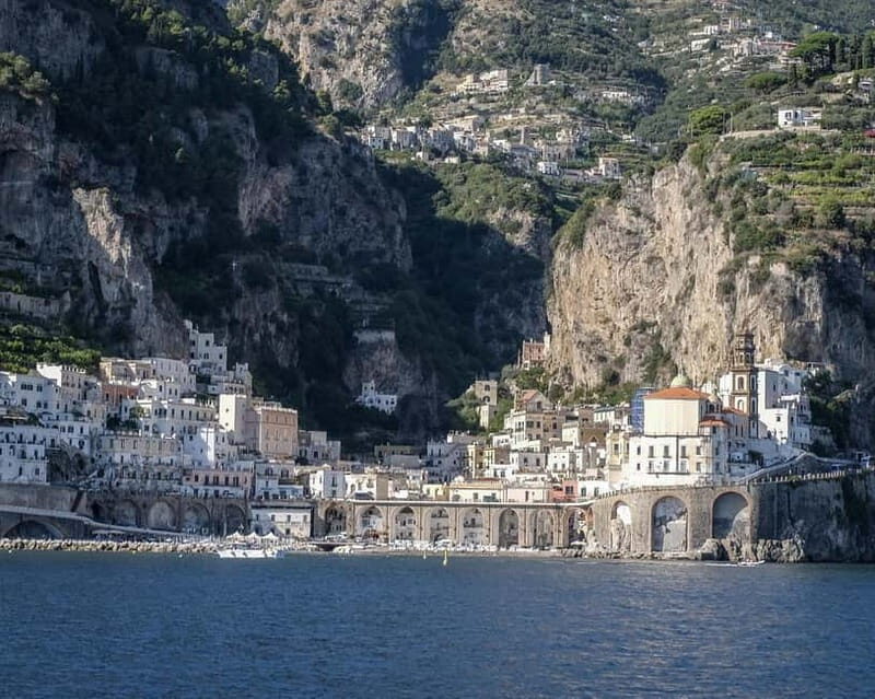Praiano, Nerano and Sorrento: Dinghy Tour with Bathroom and Lunch Stops - Key Points