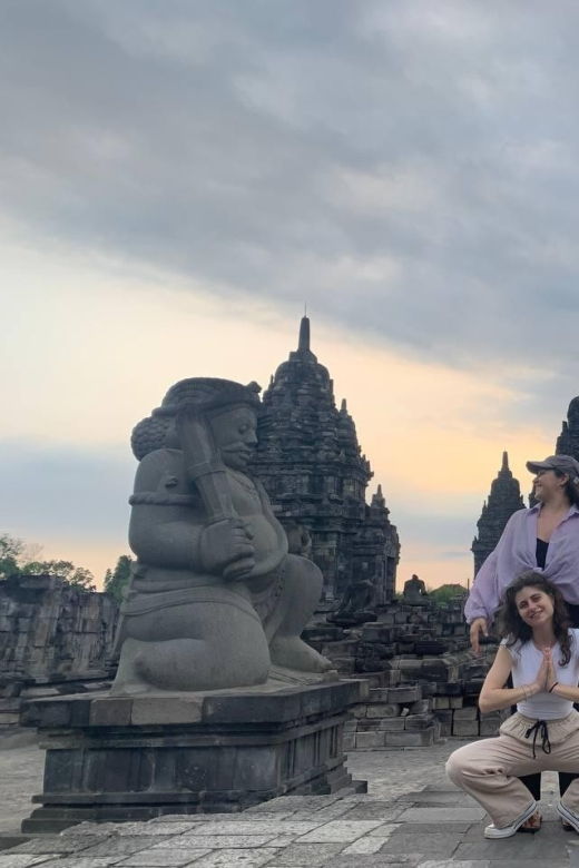 prambanan-afternoon-sunset-and-ramayana-ballet
