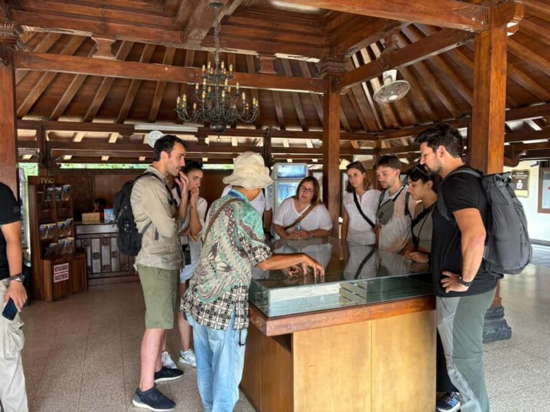 Prambanan Guided Tour & Borobudur Climb with the Tickets - Key Points