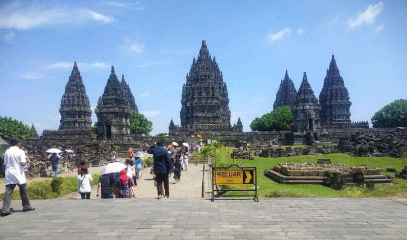 prambanan-temple-afternoon-tour